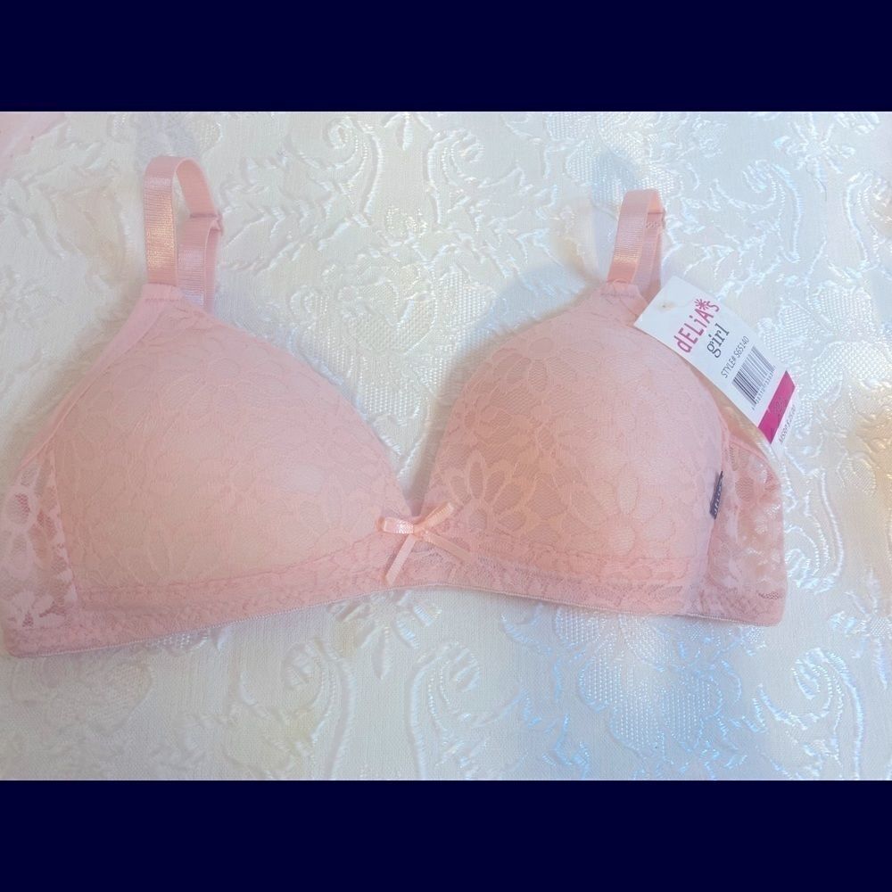 🌸Delia’s Girls lace floral Print sexy Bras 32A